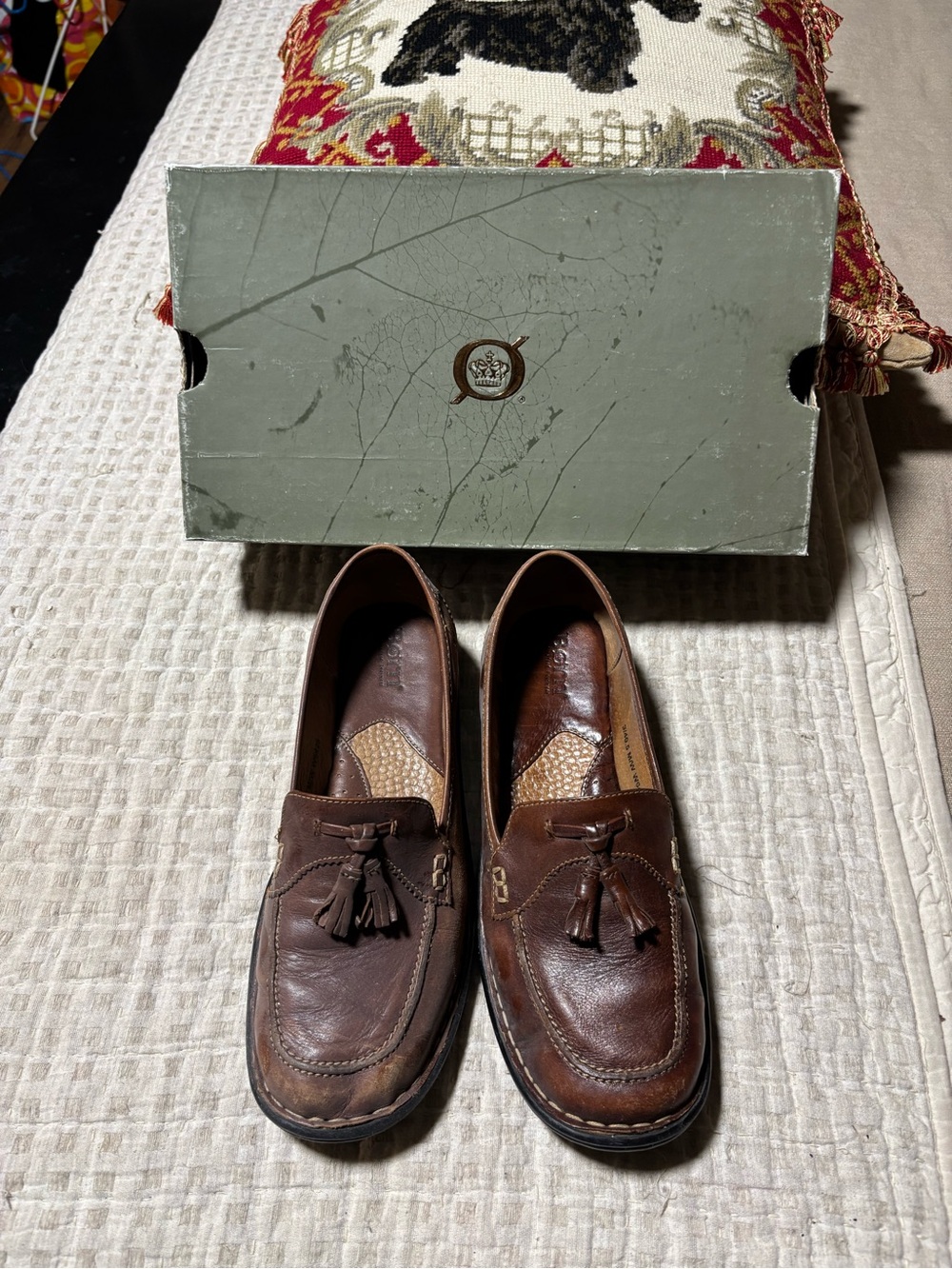 Born Brown Leather Tassel Loafers